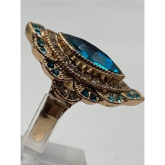 Marquise Statement Ring Size 7 Blue & Clear Rhinestones Cocktail Wedding Sparkle - Picture 6 of 9